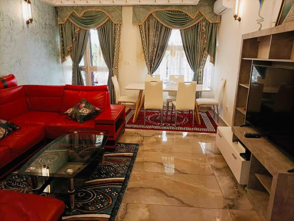 Yaoundé Residence Ambassa Etienne & Therese מראה חיצוני תמונה