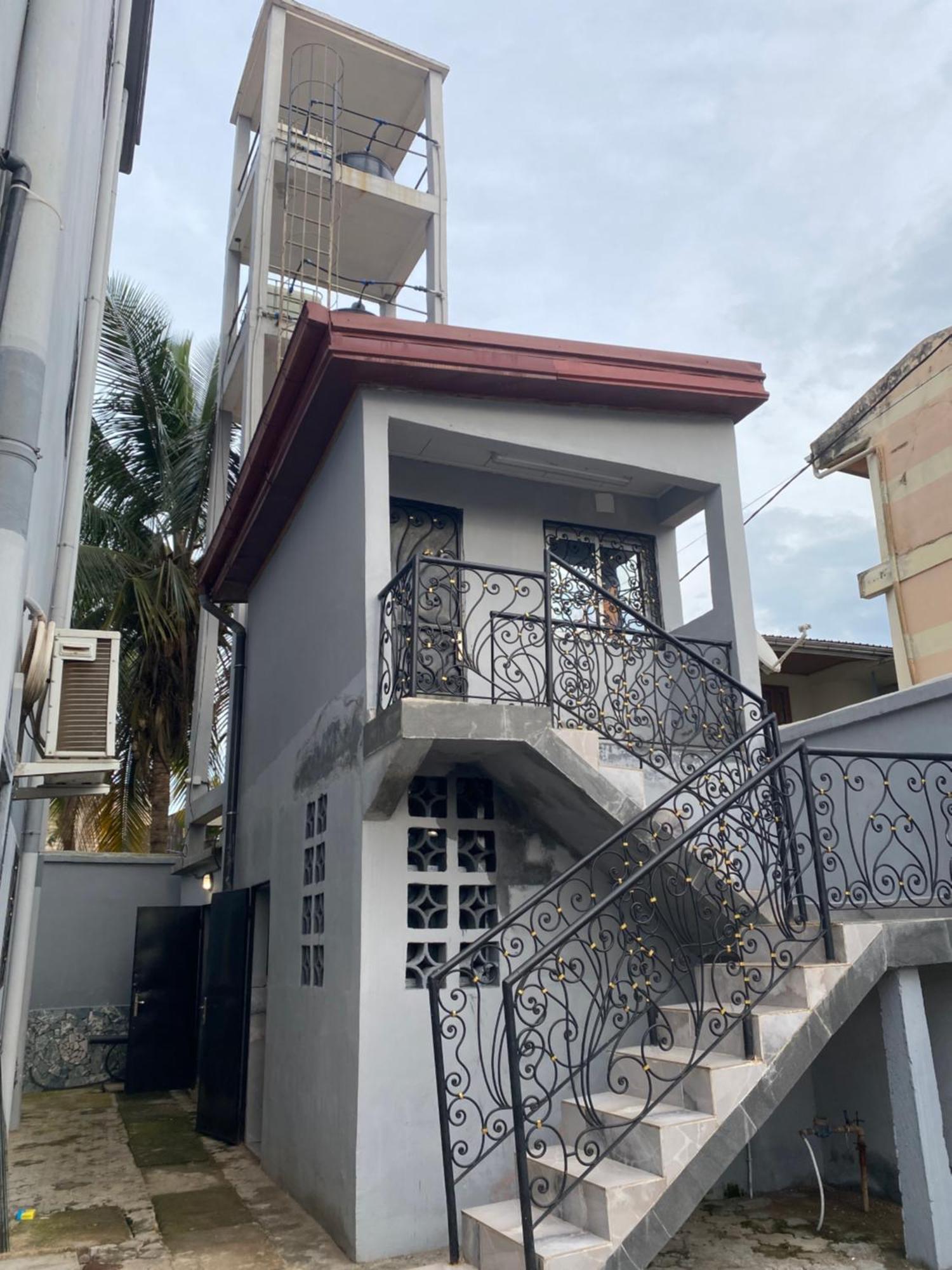 Yaoundé Residence Ambassa Etienne & Therese מראה חיצוני תמונה