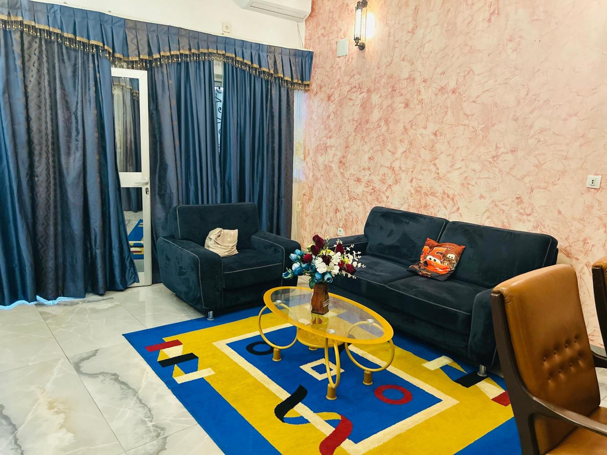 Yaoundé Residence Ambassa Etienne & Therese מראה חיצוני תמונה